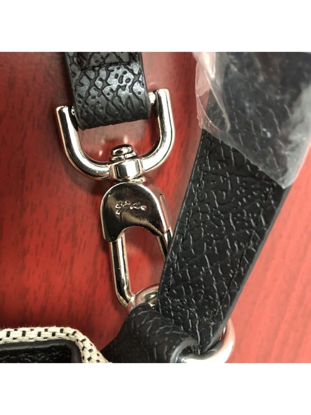 Longchamp Essential Toile Bucket Bag - Picture 4 of 6